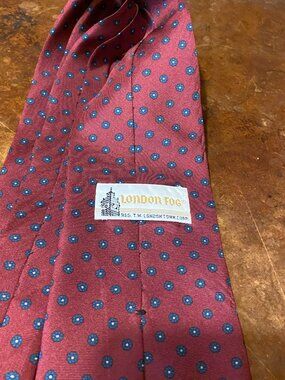 Vintage London Fog Burgundy 100% Silk Paisley Tie 1990s Made in England